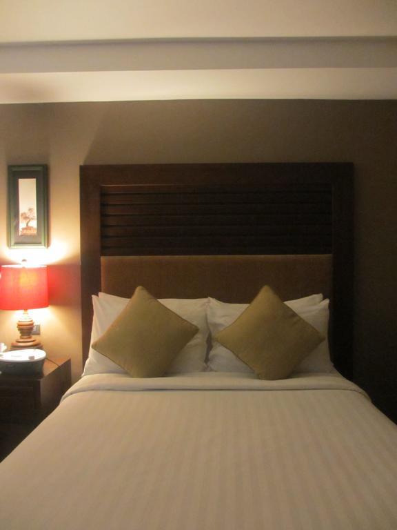 The Theodore Hotel Tagaytay City Exterior foto