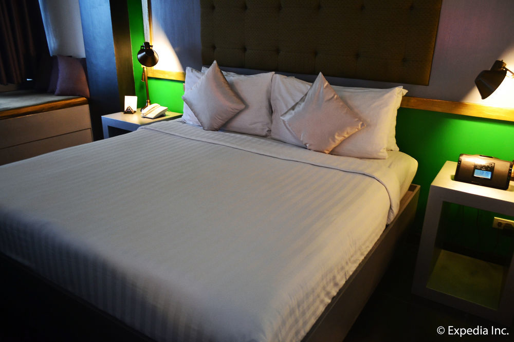 The Theodore Hotel Tagaytay City Exterior foto
